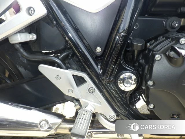 Проданный Honda CB1300SF id 4184707 из Японии, фото 4