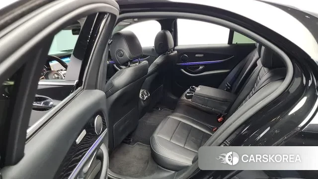 Mercedes-Benz E-Class W213 2020 Черный из Кореи, фото 3