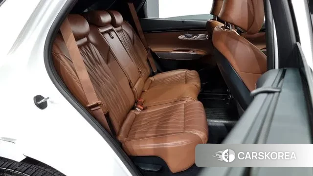 Genesis GV70 2023 Белый из Кореи, фото 3