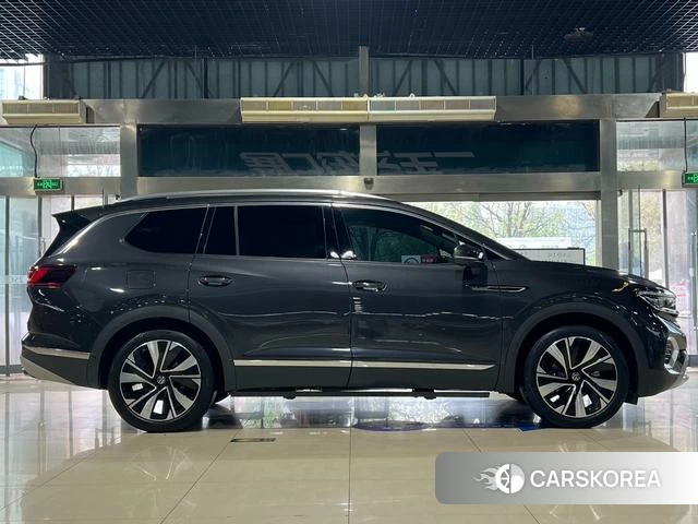 Volkswagen Lanjing 2024 Темно-серый из Китая, фото 3