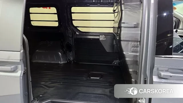 Hyundai Staria 2025 Серый из Кореи, фото 3