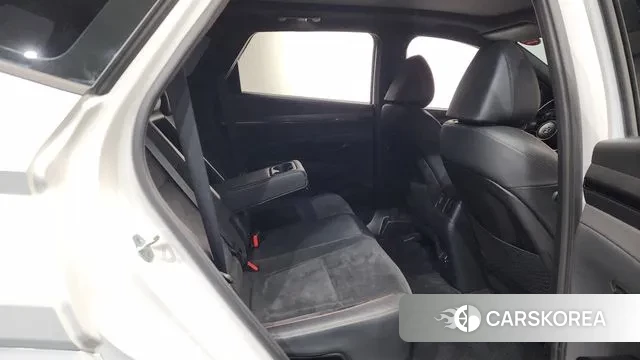 Hyundai Tucson Hybrid (NX4) 2022 Белый из Кореи, фото 3