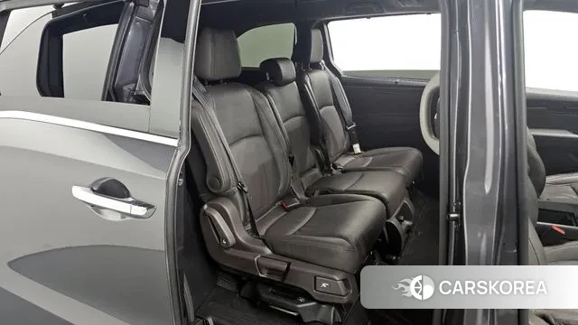 Honda Odyssey 2018 Серый из Кореи, фото 3