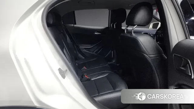 Mercedes-Benz GLA-Class X156 2018 Белый из Кореи, фото 3