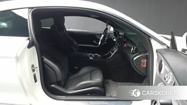 Mercedes-Benz C-Class W205 2020 Белый из Кореи, фото 3