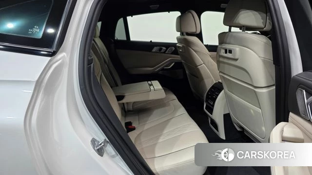 BMW X6 (G06) 2021 Белый из Кореи, фото 3