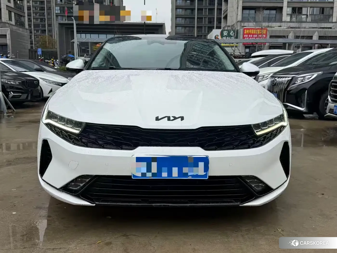 Kia K5 2022 Белый из Китая, фото 3