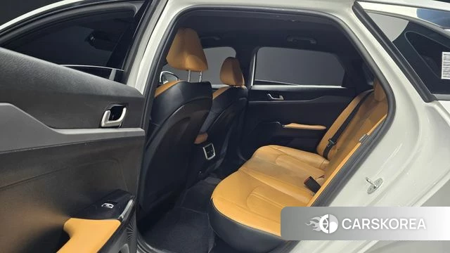 Kia K5 Hybrid 3rd Generation 2023 Белый из Кореи, фото 3