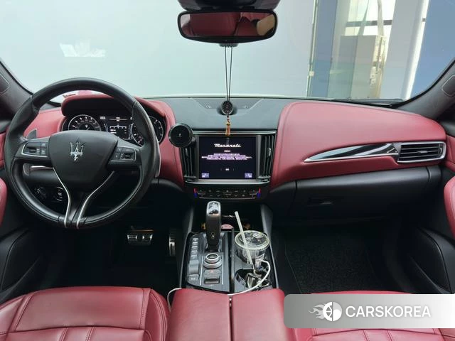 Maserati Levante 2022 Белый из Китая, фото 3