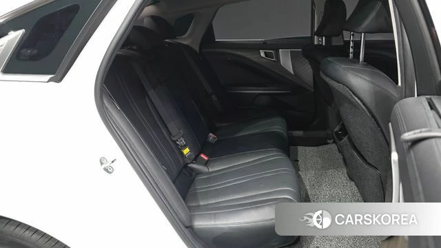 Kia K8 2022 Белый из Кореи, фото 3
