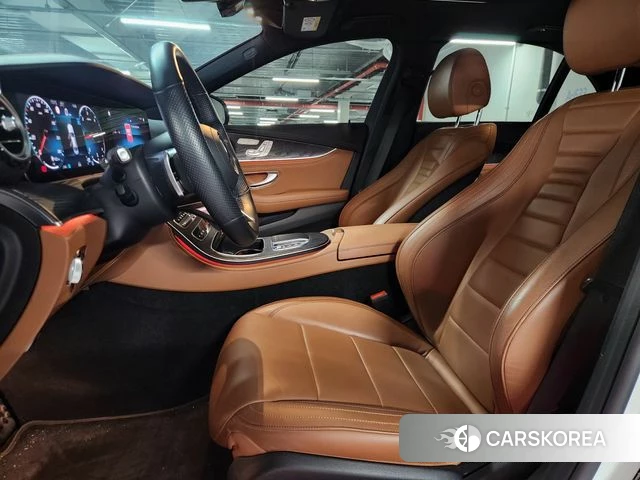 Mercedes-Benz E-Class W213 2021 Белый из Кореи, фото 3