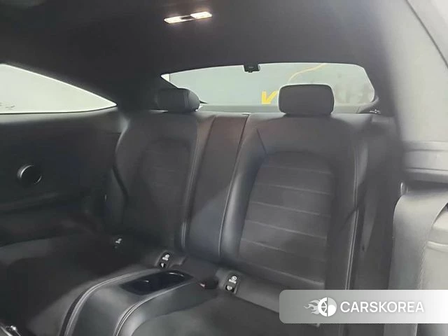 Mercedes-Benz C-Class W205 2021 Белый из Кореи, фото 3