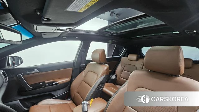 Kia Sportage The Bold 2019 Белый из Кореи, фото 3