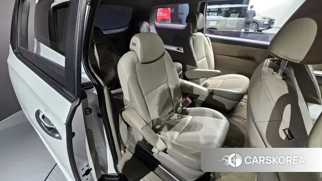 Kia The New Carnival 2018 Белый из Кореи, фото 3