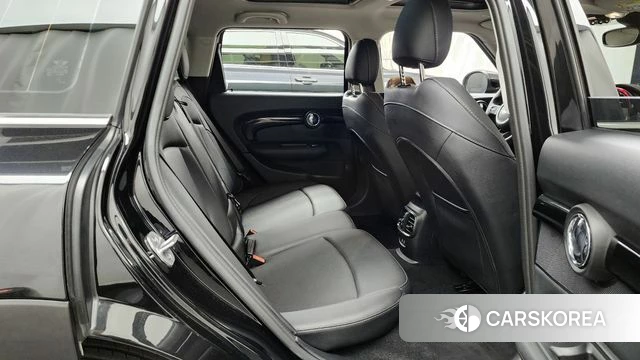 Mini Cooper Clubman 2024 Черный из Кореи, фото 3