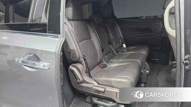 Honda Odyssey 2018 Серый из Кореи, фото 3