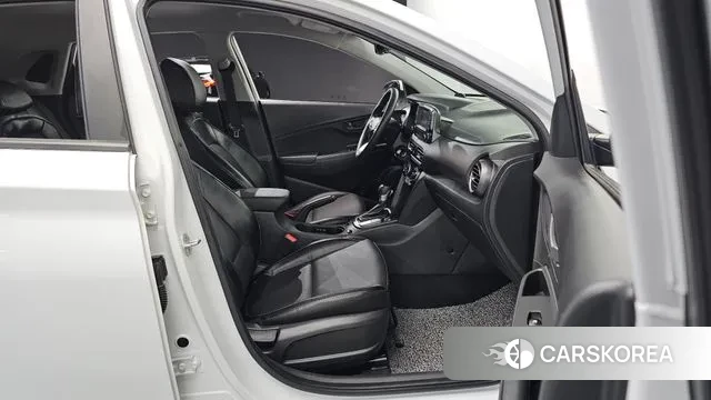 Hyundai Kona 2018 Белый из Кореи, фото 3