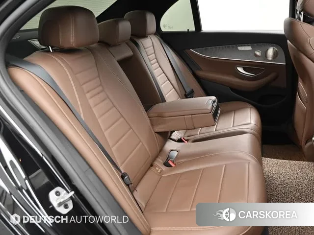 Mercedes-Benz E-Class W213 2022 Черный из Кореи, фото 3