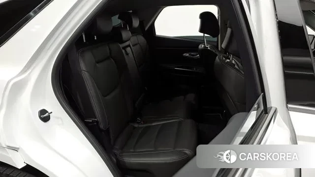 Genesis GV70 2023 Белый из Кореи, фото 3