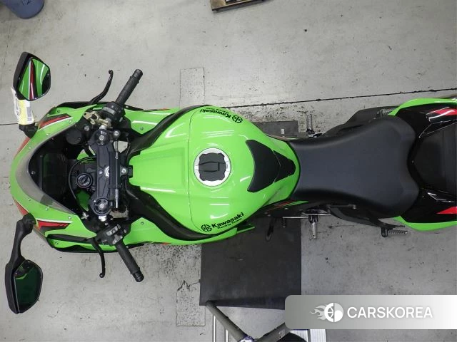 Kawasaki ZX-10R NINJA ABS 2023 из Японии, фото 2