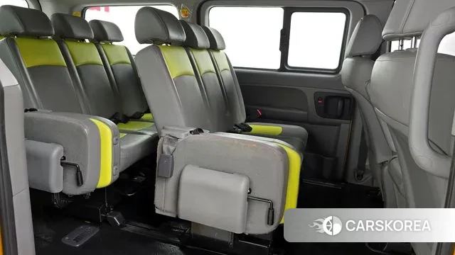 Hyundai The New Grand Starex 2021 Желтый из Кореи, фото 3