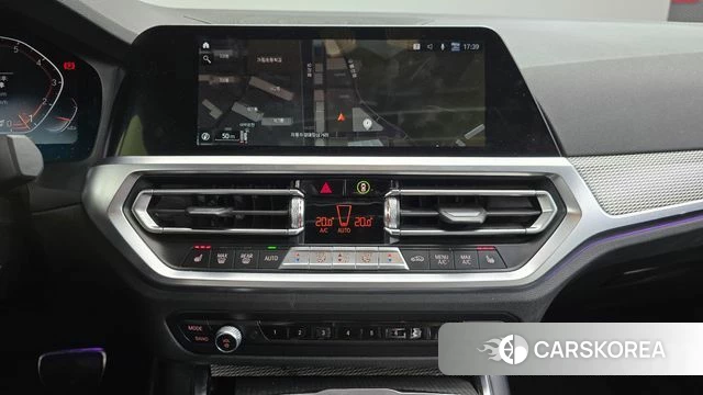 BMW 3 Series (G20) 2021 Белый из Кореи, фото 3