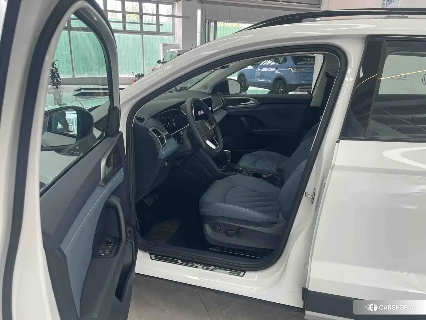 Volkswagen Tharu 2024 Белый из Китая, фото 3