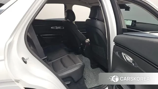 Genesis GV70 2023 Белый из Кореи, фото 3