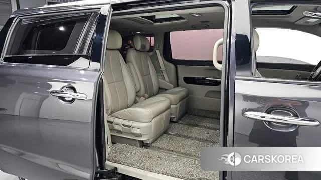 Kia The New Carnival 2018 Серый из Кореи, фото 3