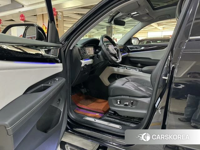Volkswagen Tourang 2021 Черный из Китая, фото 3