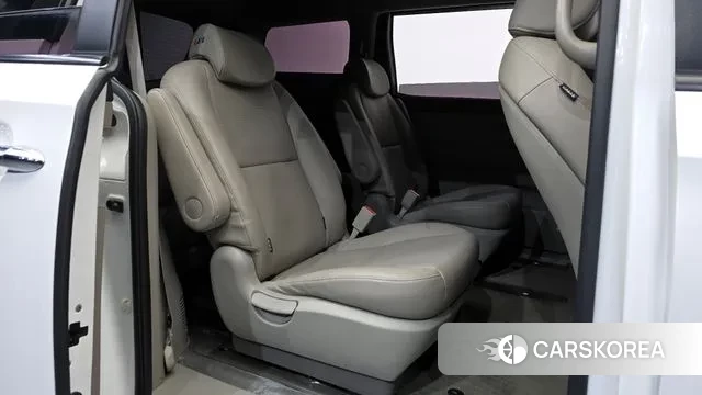 Kia The New Carnival 2018 Белый из Кореи, фото 3