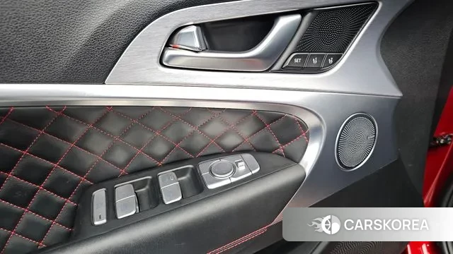 Genesis G70 2019 Красный из Кореи, фото 3