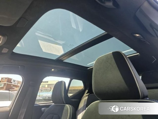 Volvo XC40 2022 Белый из Кореи, фото 3