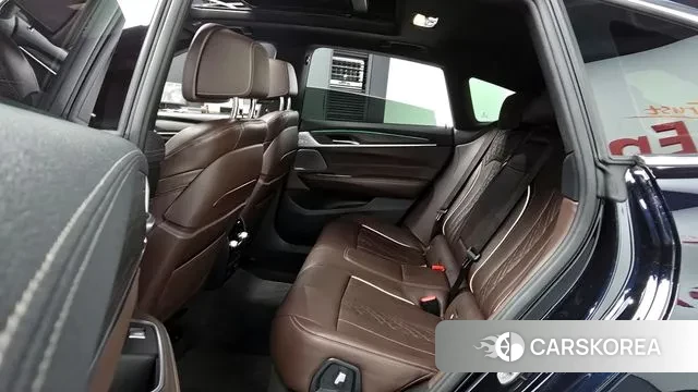 BMW 6 Series GT (G32) 2020 Черный из Кореи, фото 3