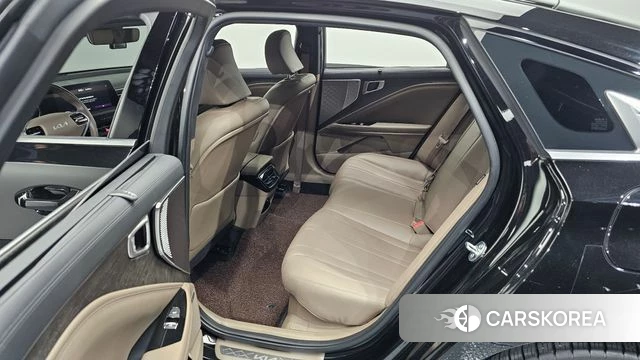 Kia K8 Hybrid 2023 Черный из Кореи, фото 3