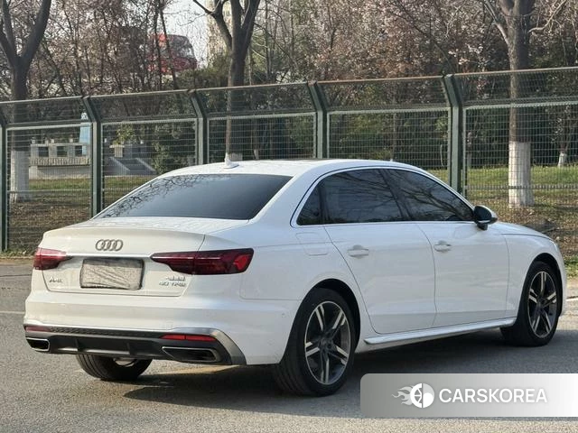 Audi A4L 2021 Белый из Китая, фото 3