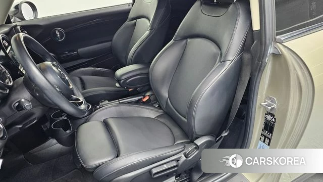 Mini Cooper 2018 Серебристо-серый из Кореи, фото 3