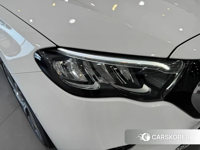 Mercedes-Benz E-Class W214 2024 Белый из Кореи, фото 3