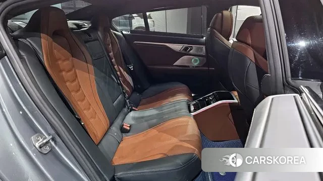 BMW 8 Series (G15) 2022 Серый из Кореи, фото 3