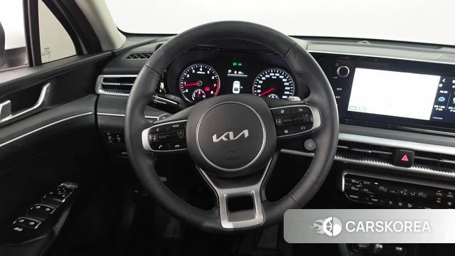 Kia K5 3rd generation 2022 Белый из Кореи, фото 3