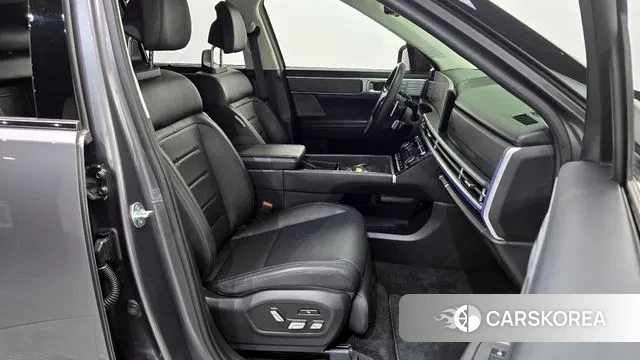 Hyundai Santa Fe (MX5) 2023 Серый из Кореи, фото 3