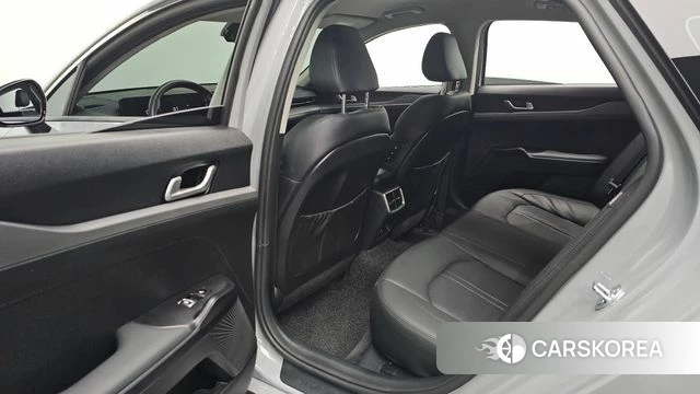 Kia The New K5 3rd generation 2024 Серебристо-серый из Кореи, фото 3