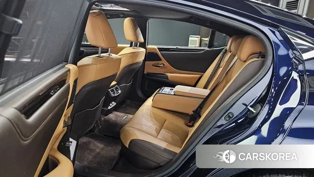 Lexus ES300h 7th generation 2020 Синий из Кореи, фото 3