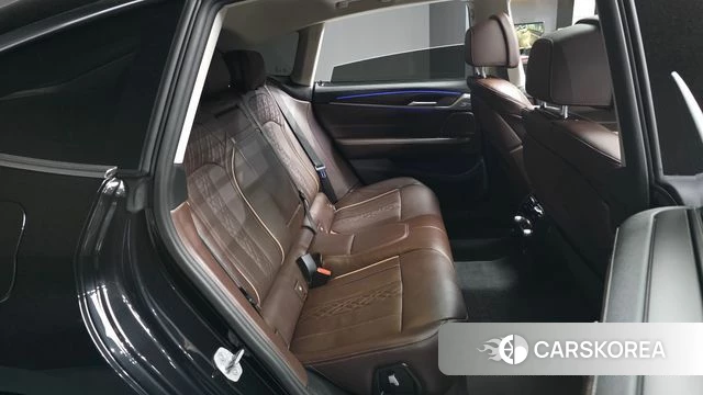 BMW 6 Series GT (G32) 2024 Черный из Кореи, фото 3