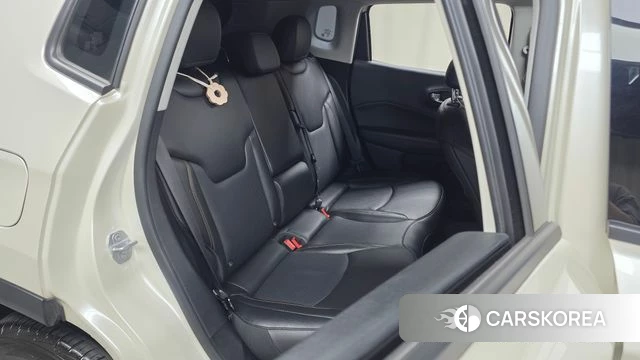 Jeep Compass 2nd Generation 2019 Белый из Кореи, фото 3