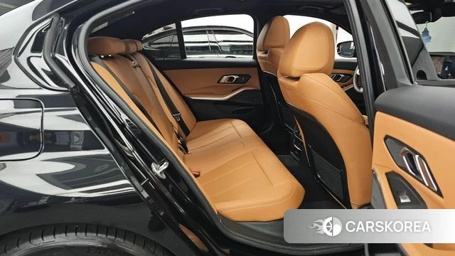 BMW 3 Series (G20) 2023 Черный из Кореи, фото 3