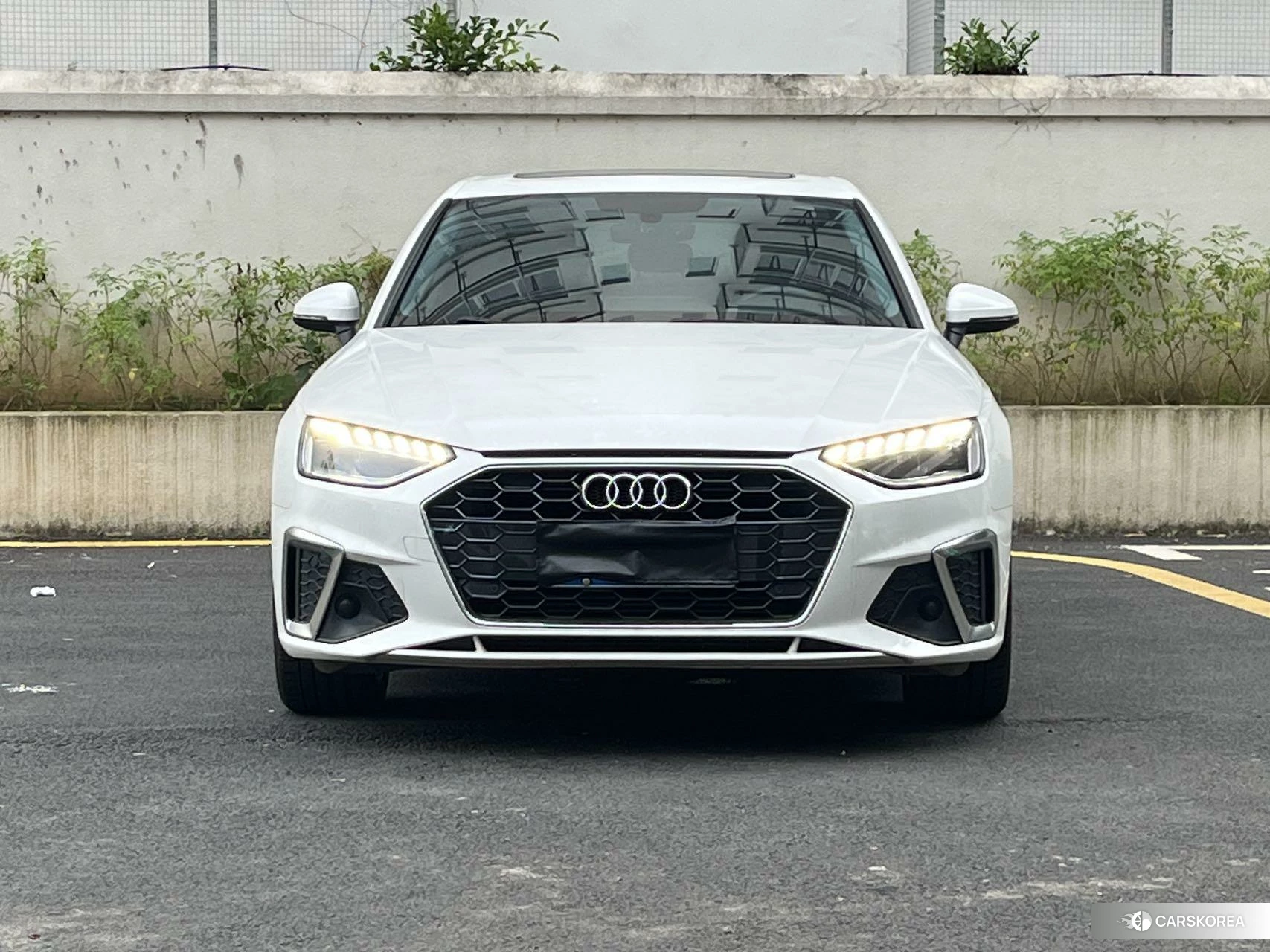 Audi A4L 2020 Белый из Китая, фото 3