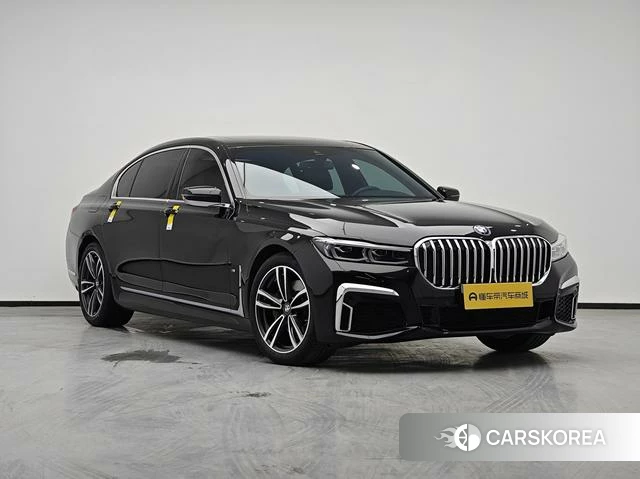 BMW 7 series 2023 Черный из Китая, фото 3