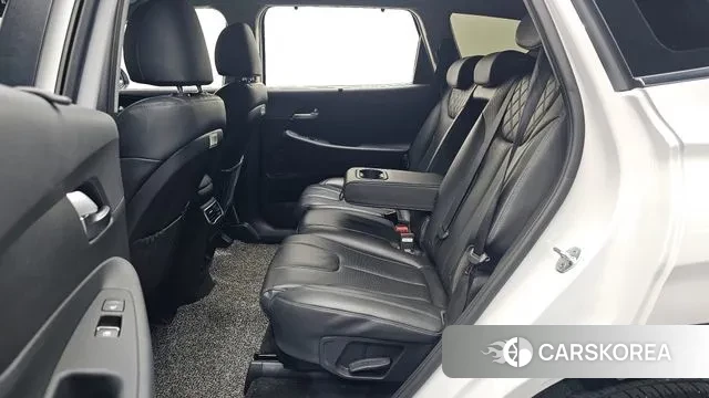 Hyundai The New Santa Fe 2021 Серебристо-серый из Кореи, фото 3