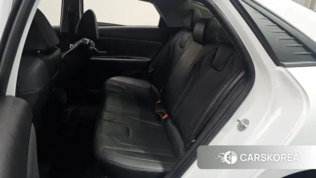 Hyundai Avante (CN7) 2021 Белый из Кореи, фото 3